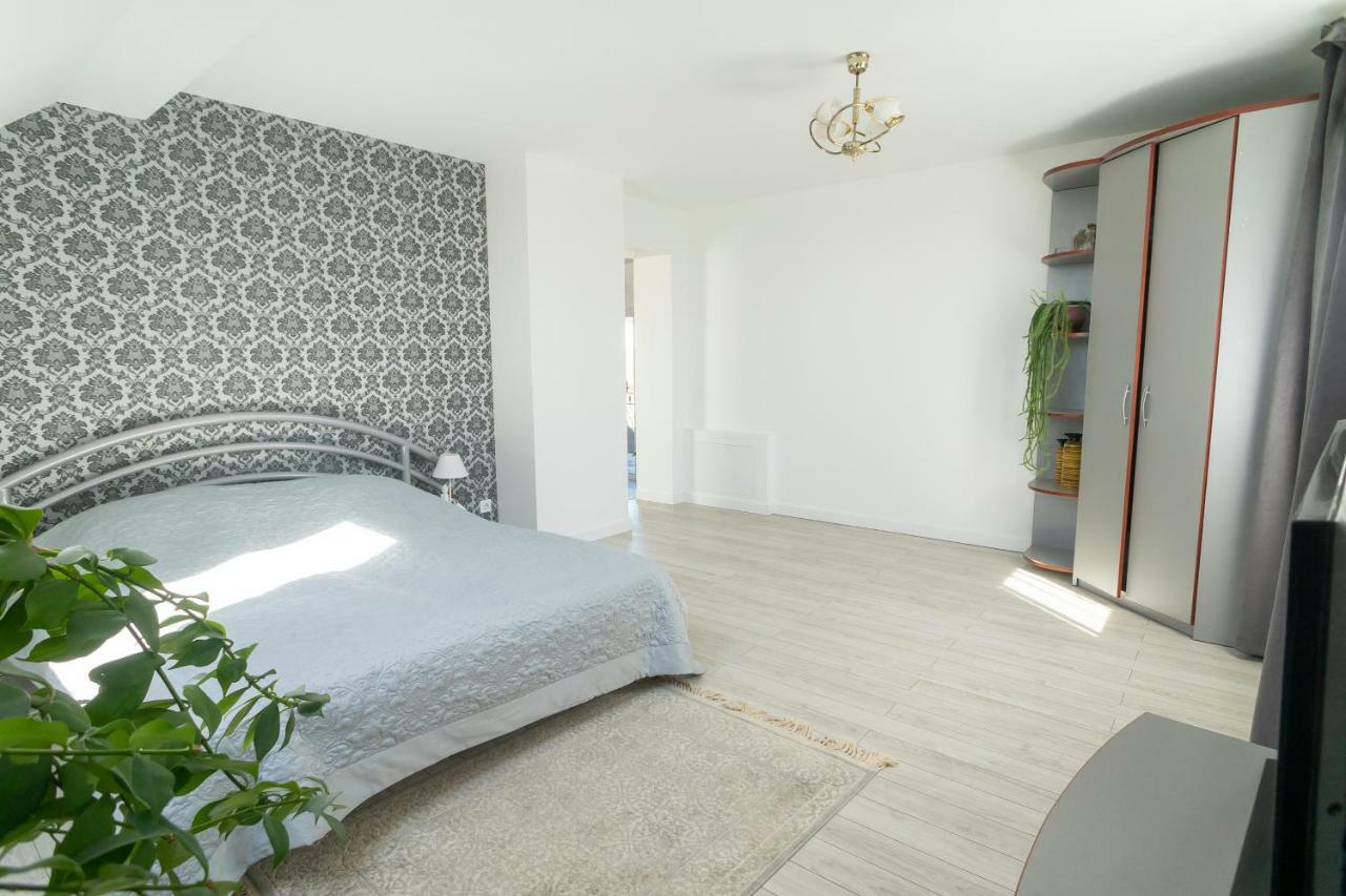 Hotel Sveciu Namai Lanko G. à Klaipėda Extérieur photo
