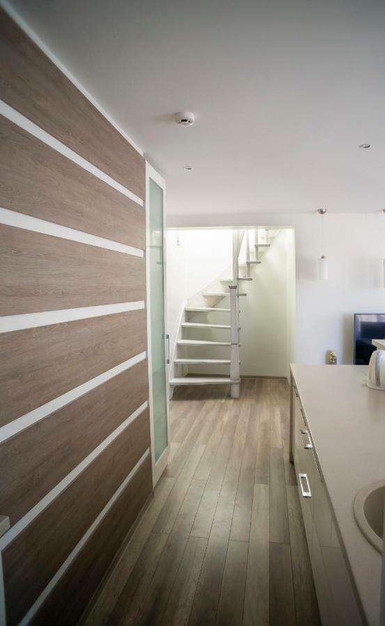 Hotel Sveciu Namai Lanko G. à Klaipėda Extérieur photo